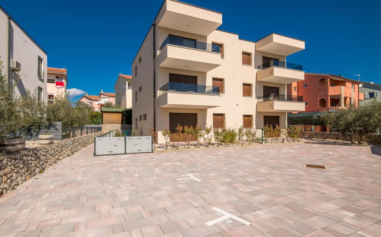 Apartments Sunrise Krk Krk Town Exterior foto